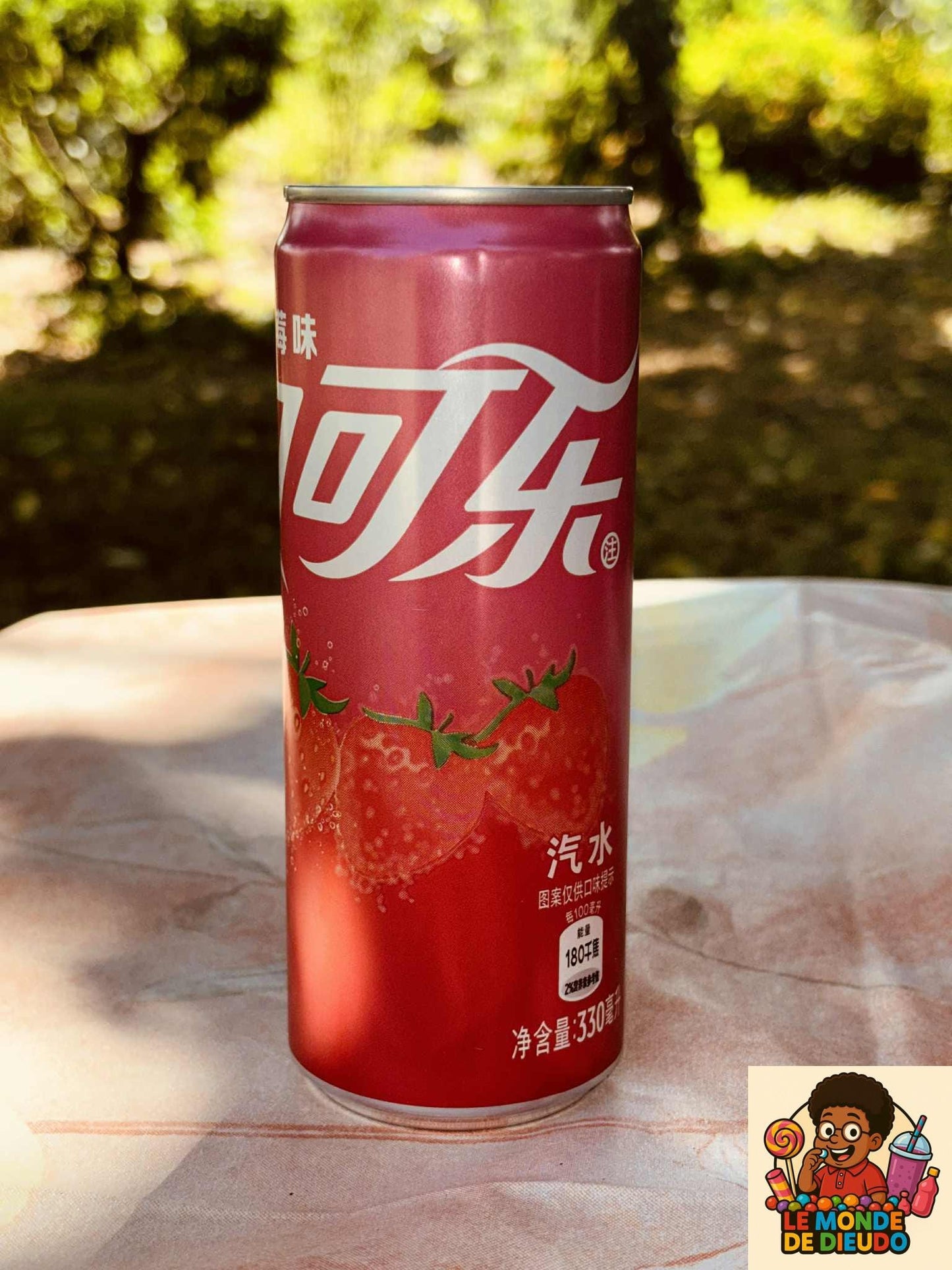 Boisson Gazeuse Coca-Cola Fraise De l'Asie(Asia Strawberry) 330ML Neuf